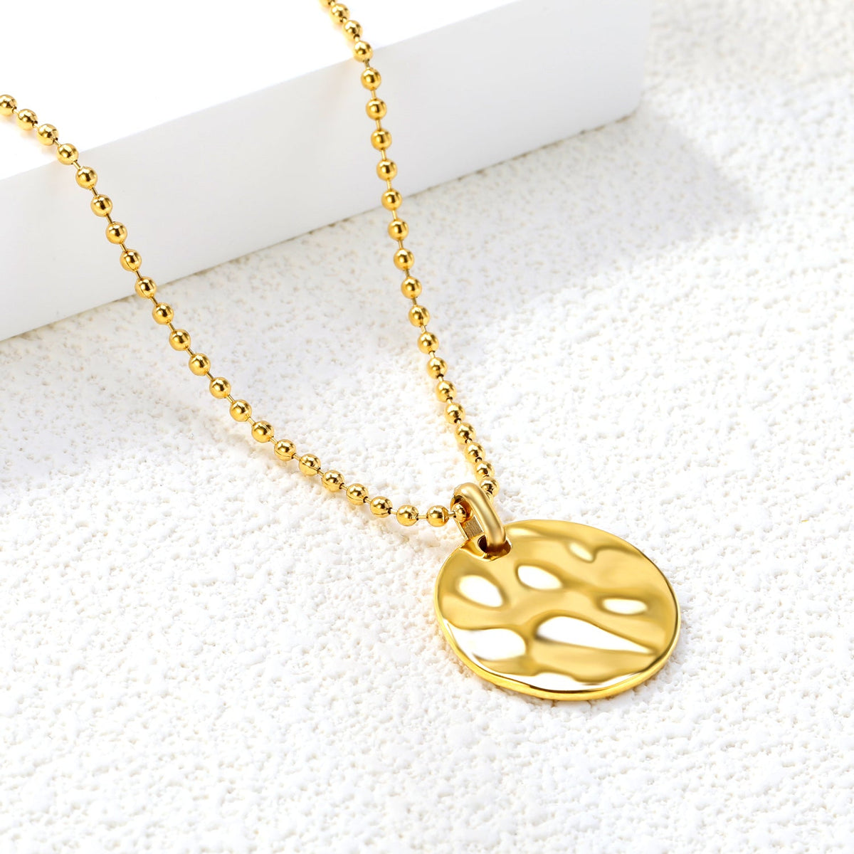 Collier personnalisable avec pendentif cercle