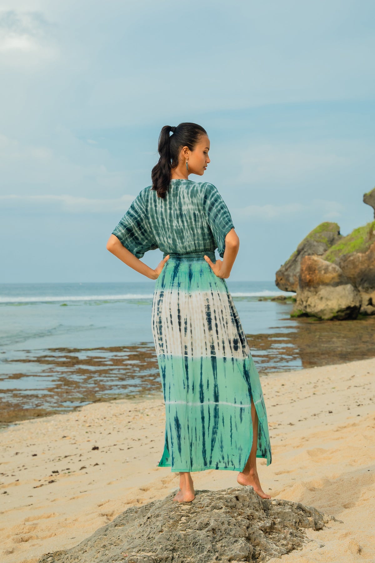 Robe longue rayée tie-dye – Turquoise et gris