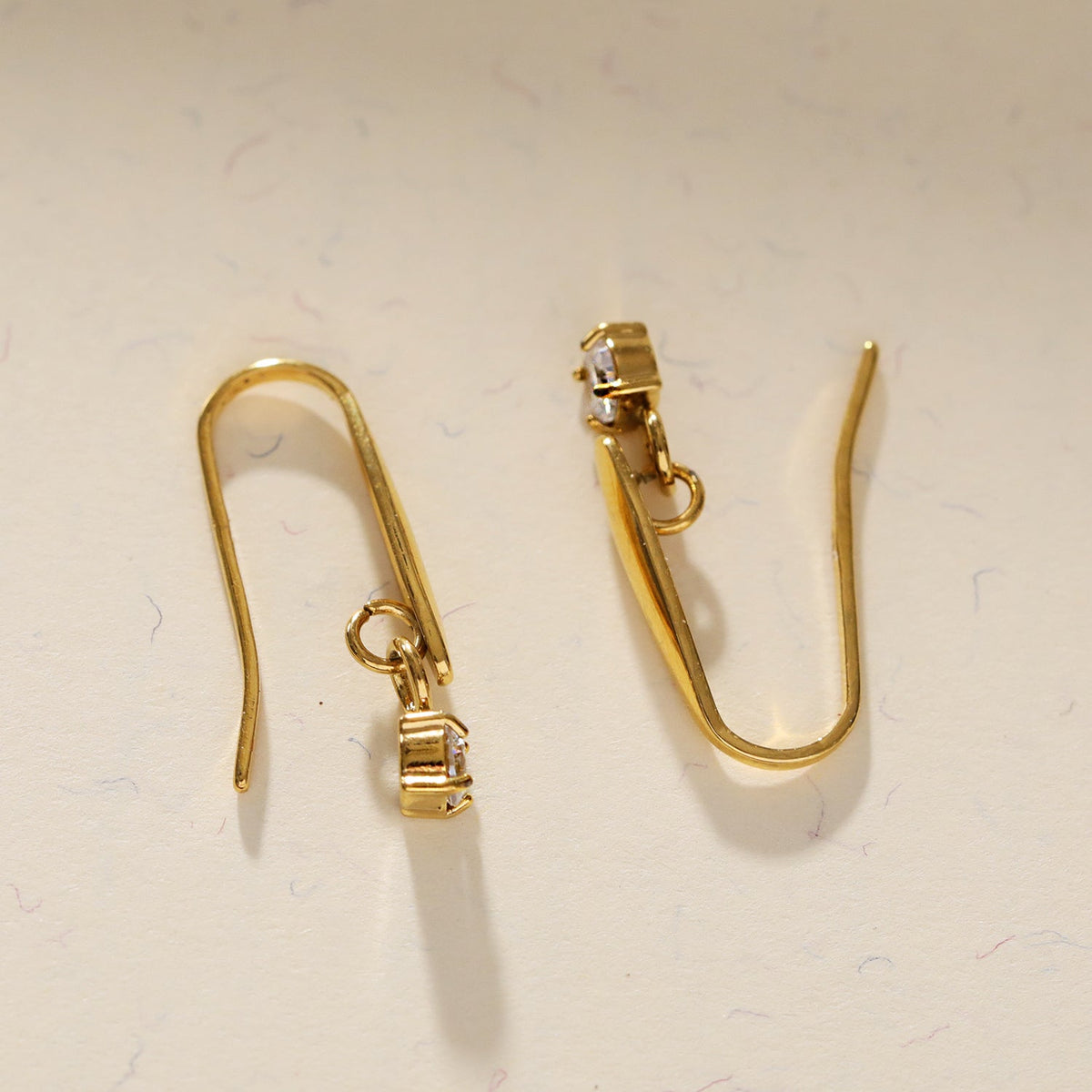 AITANA: Vintage-inspired Tear Drop Earrings with Solitaire Zirconia Gemstone