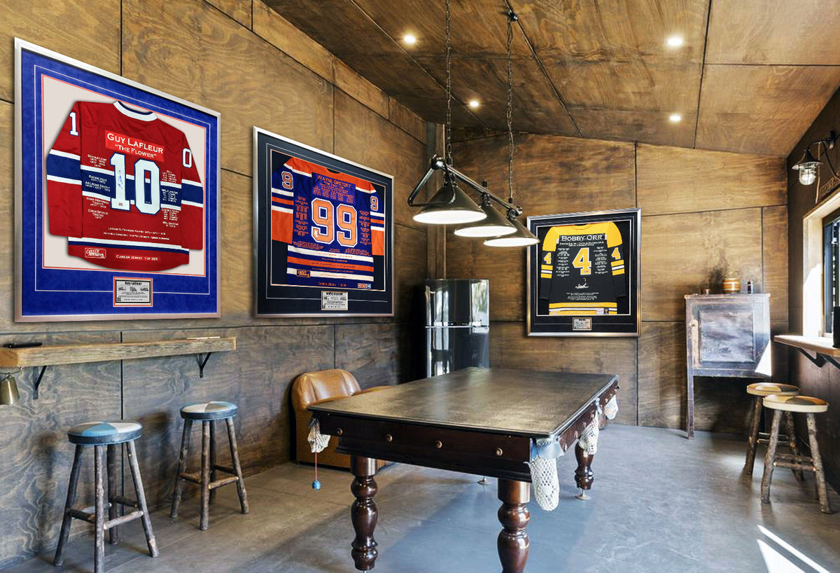 MAILLOT DE CARRIÈRE BLANC DE WAYNE GRETZKY (TAILLE L OU XL) – AUTOGRAPHÉ – AUTHENTIFIÉ PAR UPPER DECK – ÉDITION LIMITÉE À /99 – OBJET DE COLLECTION DE LA LÉGENDE DU HOCKEY DES EDMONTON OILERS