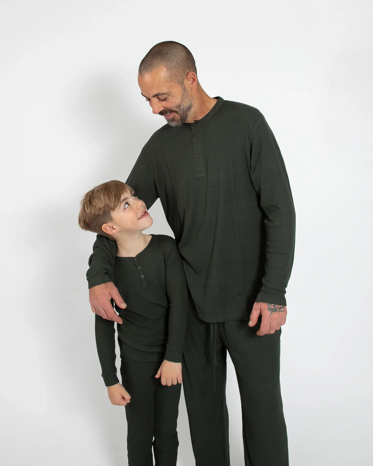 Ensemble de pyjama long deux pièces gaufré vert forêt profonde