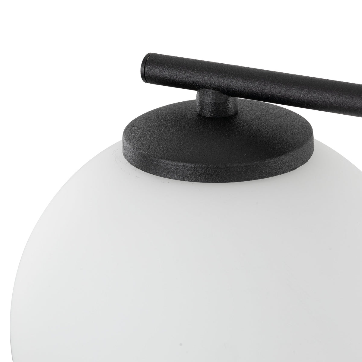 Plafonnier scandinave noir ELTON pour salon, chambre et couloir
