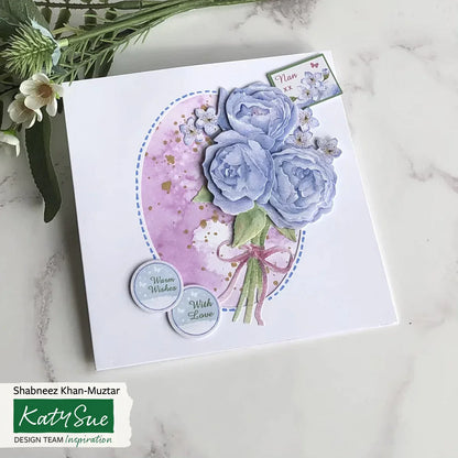 Découpage découpé à l'emporte-pièce - Gâteau d'anniversaire et fleurs (Paquet de 12)