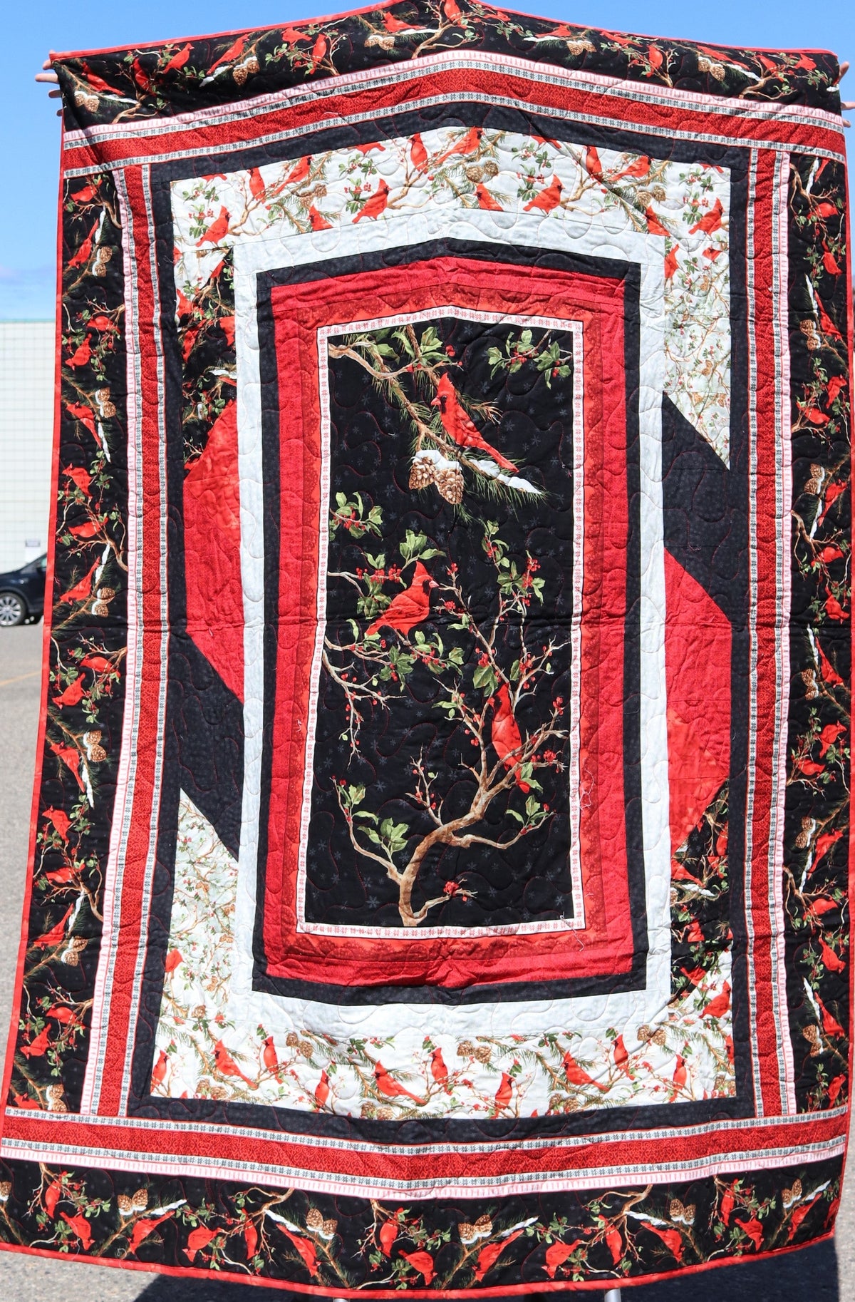 Store Sample- Twin Quilt- Cardinal Panel