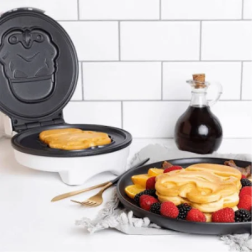 Star Wars: Stormtrooper 7" Waffle Maker – Imperial Helmet Non-Stick Character Waffle Iron