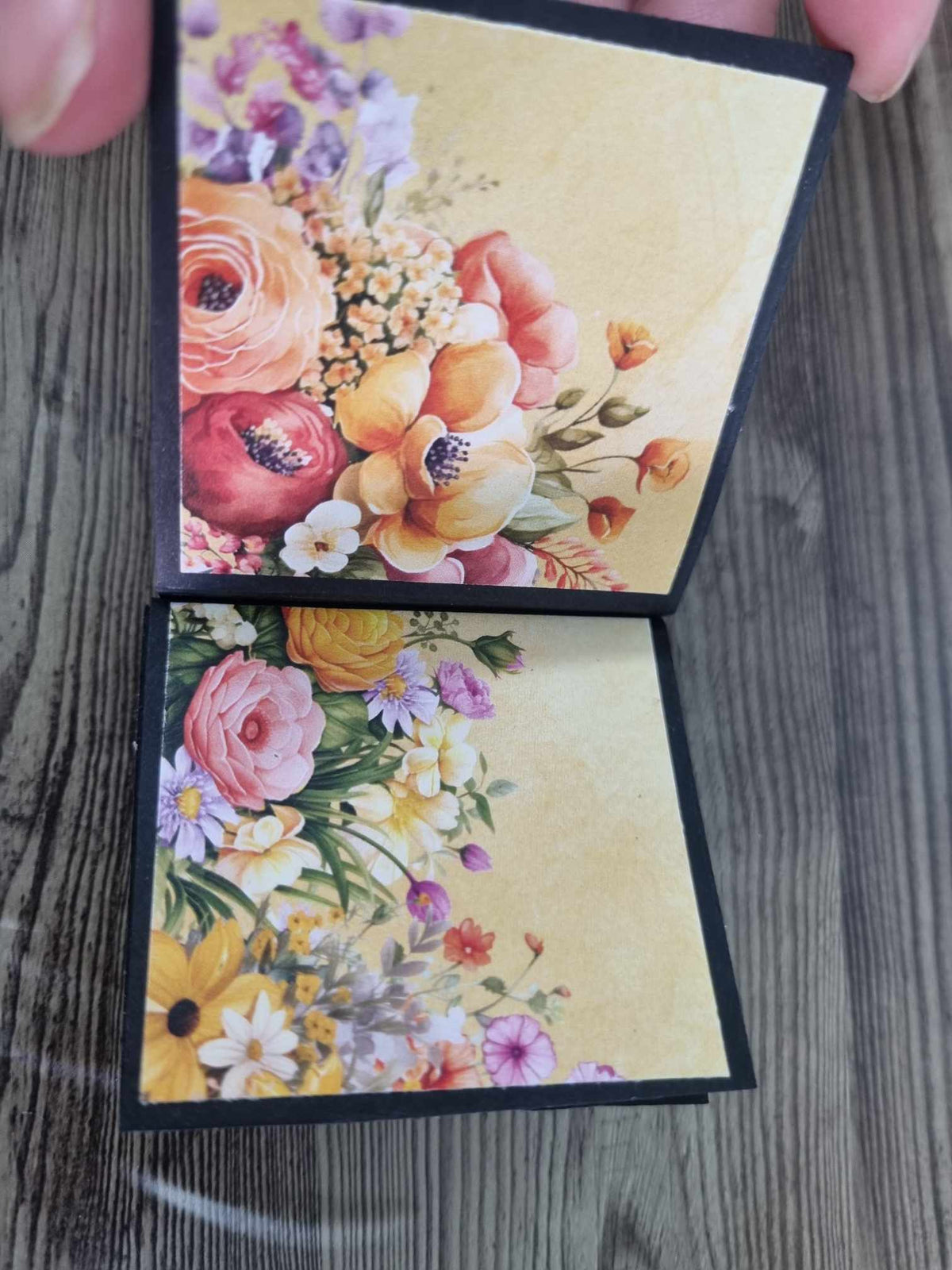 3Quarter Designs Lane Village - Hey Buttercup Florist