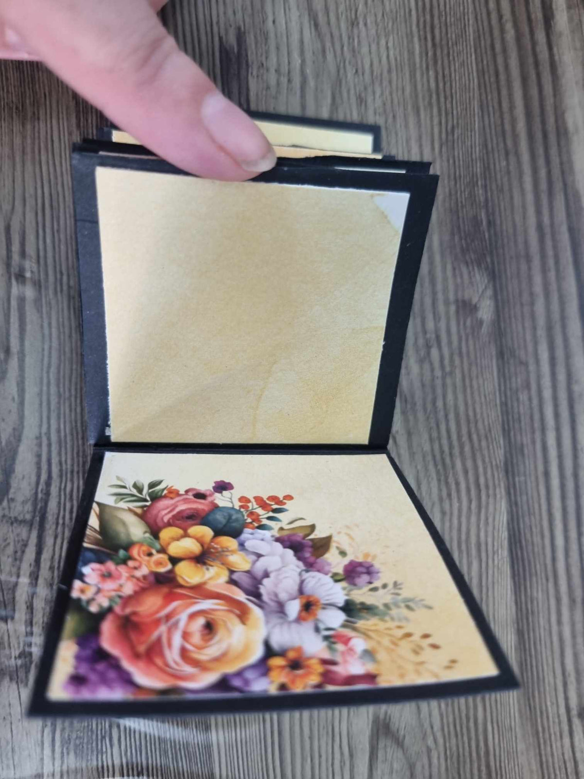 3Quarter Designs Lane Village - Hey Buttercup Florist