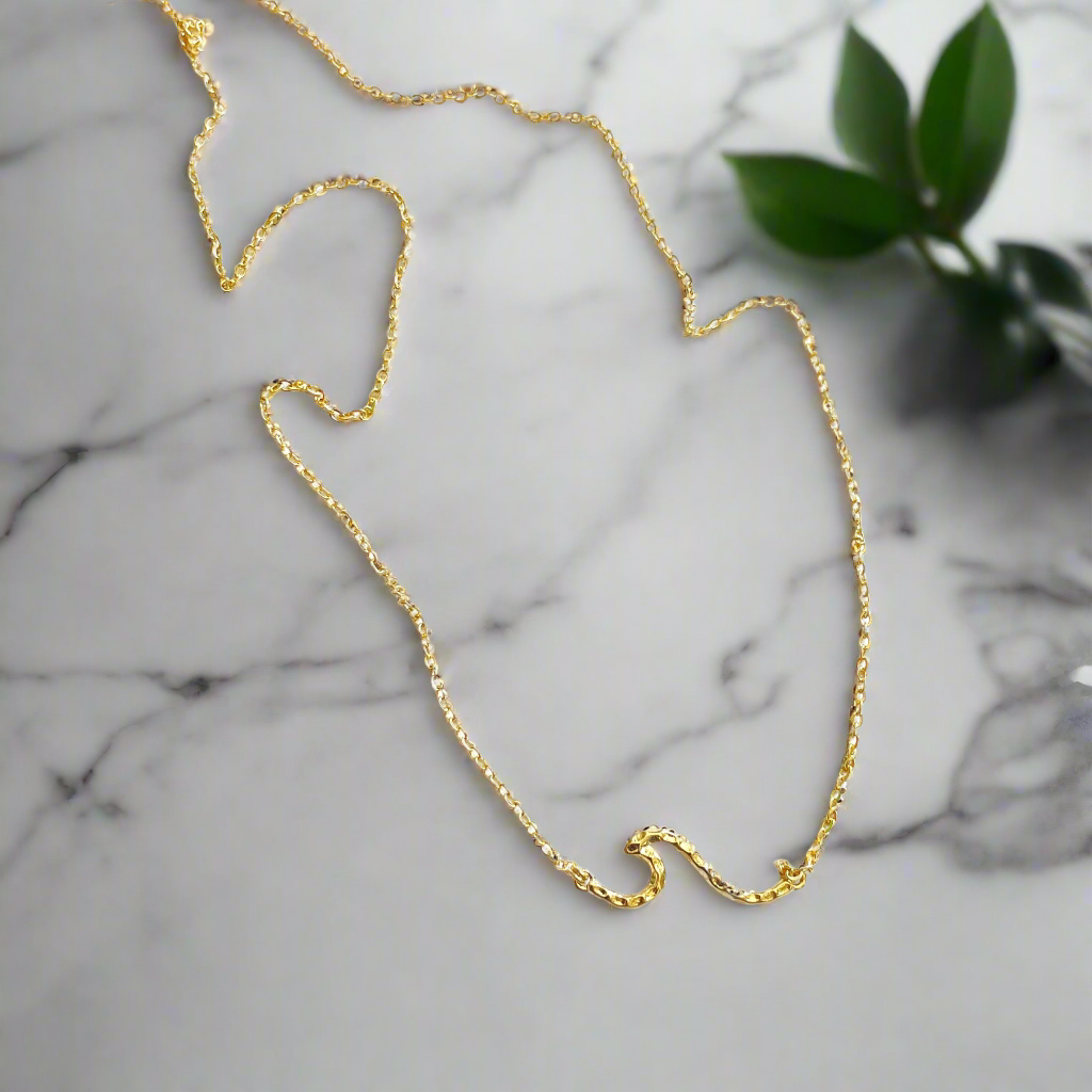 Chainlink Necklace with Wave Pendant - Gold Plate