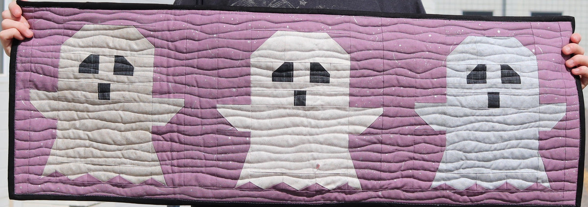 Store Sample- Table Runner - Ghosts