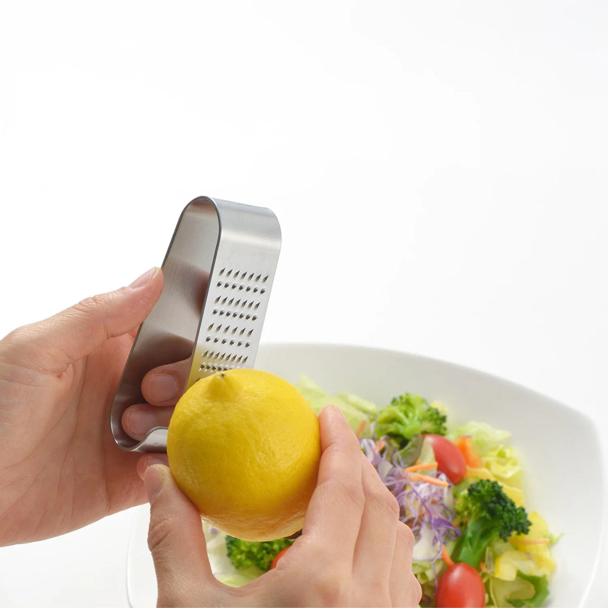 Eatoco Oros Handy Grater – Japanese Stainless Steel Compact Condiment Zester