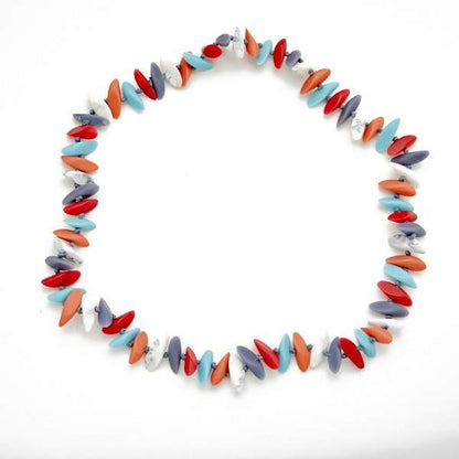 Collier de perles en résine