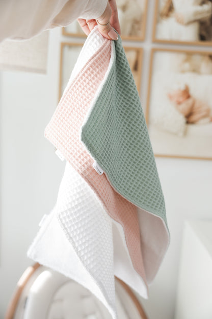 Shoulder burp cloth