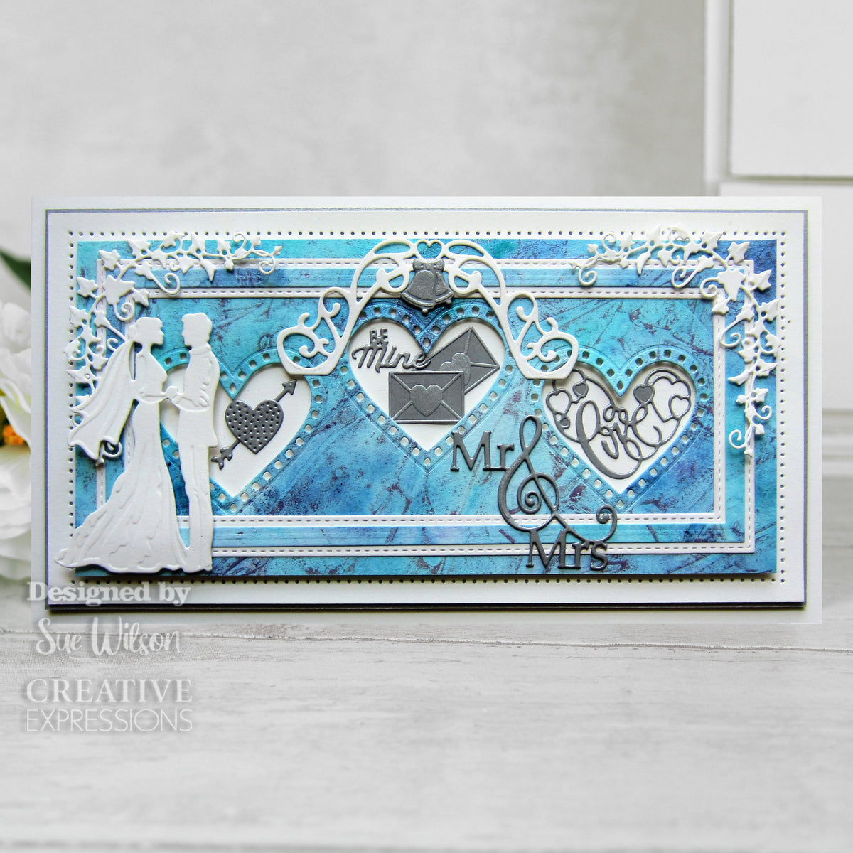 Creative Expressions Sue Wilson Finishing Touches Heart Accessories Craft Die