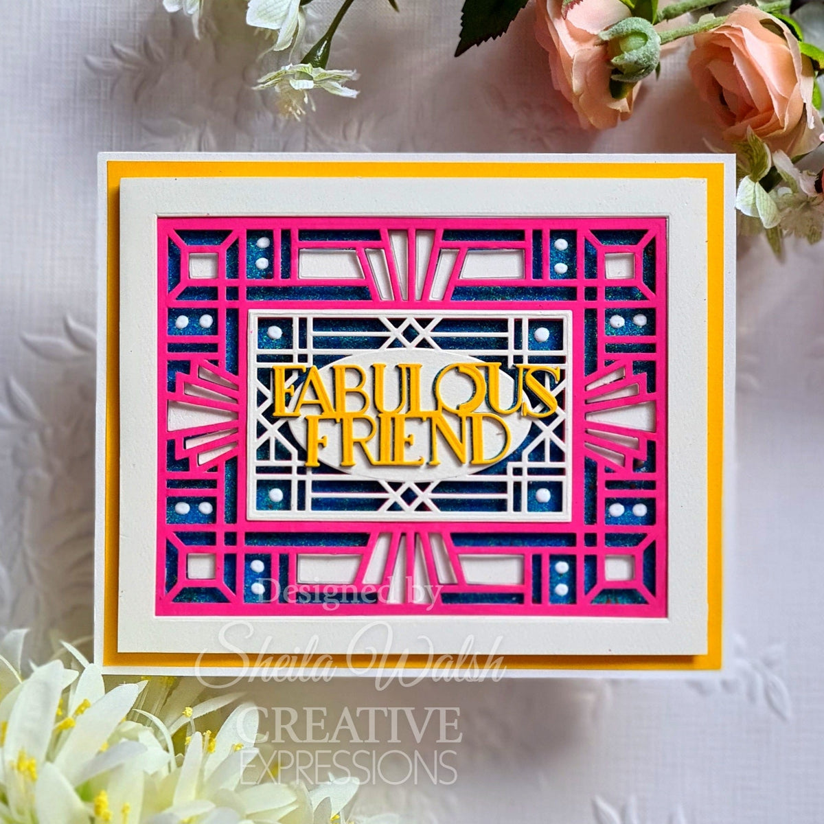 Matrice de coupe Oval Frame de la collection Art Deco de Sue Wilson - Creative Expressions