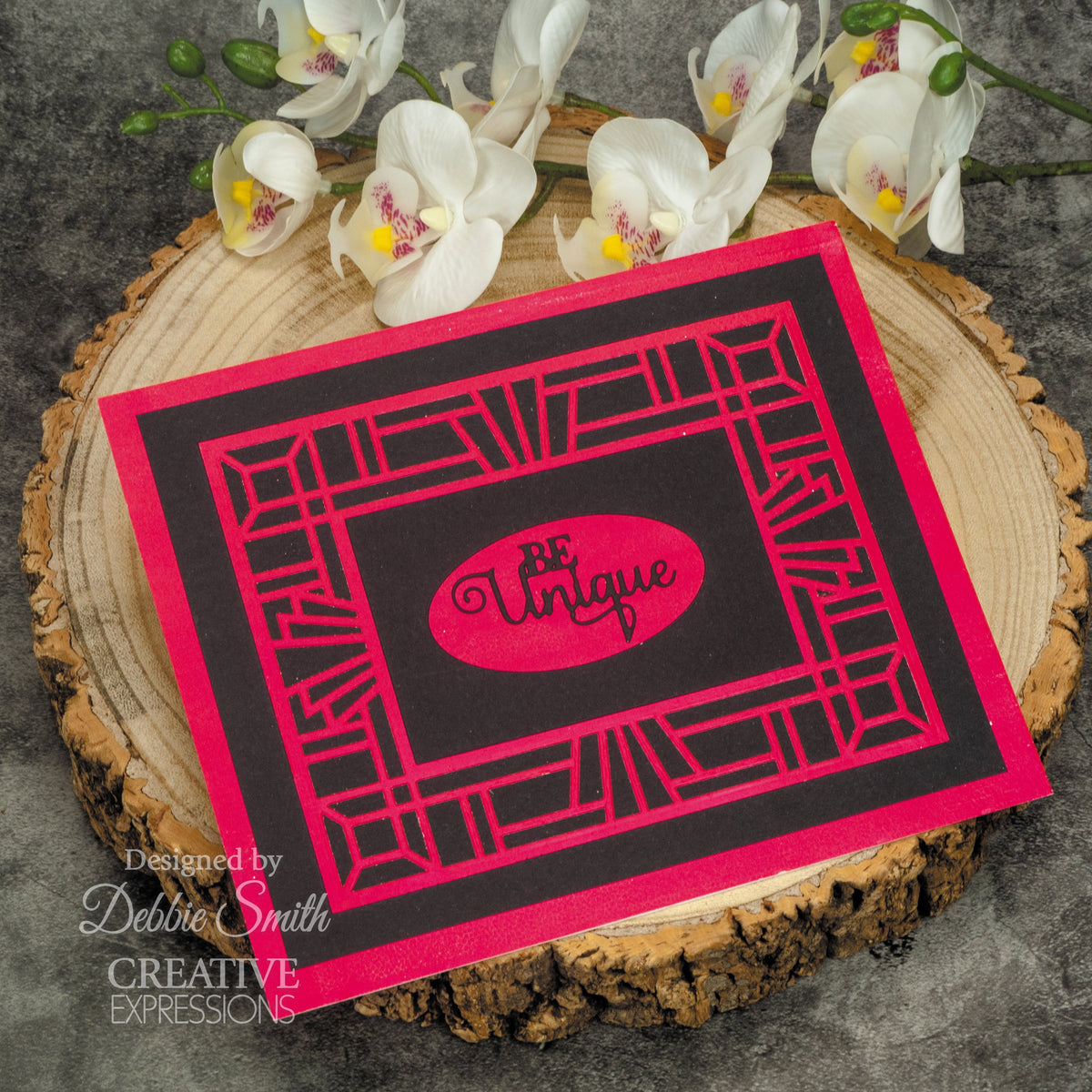 Matrice de coupe Oval Frame de la collection Art Deco de Sue Wilson - Creative Expressions