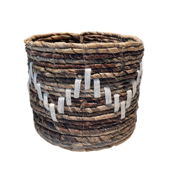 Banana Leaf & Macrame ZigZag Planter Basket