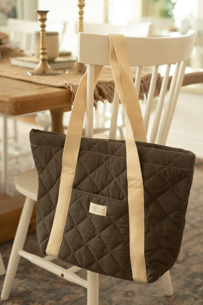 Quilted everyday tote