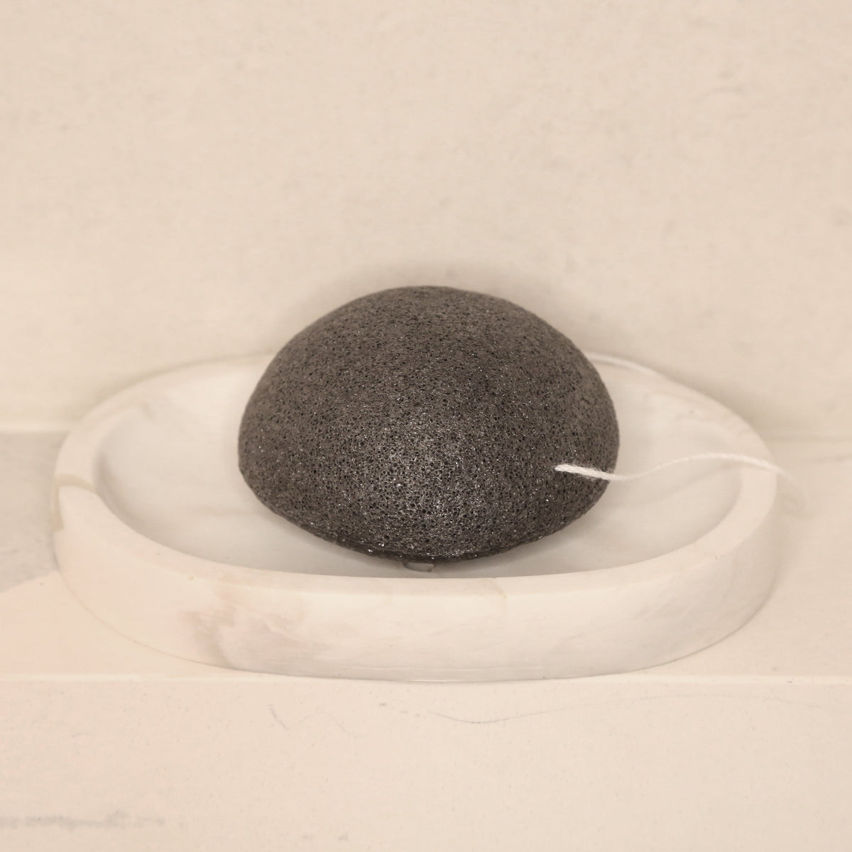 Éponge Konjac au charbon