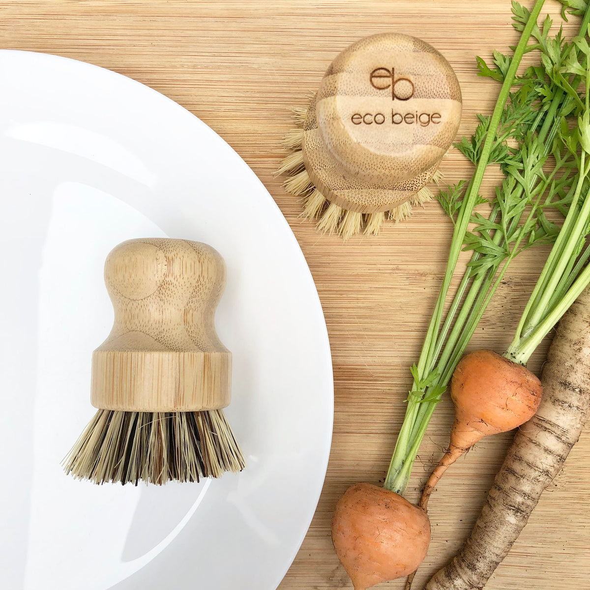 Brosse à récurer avec pommeau en bambou