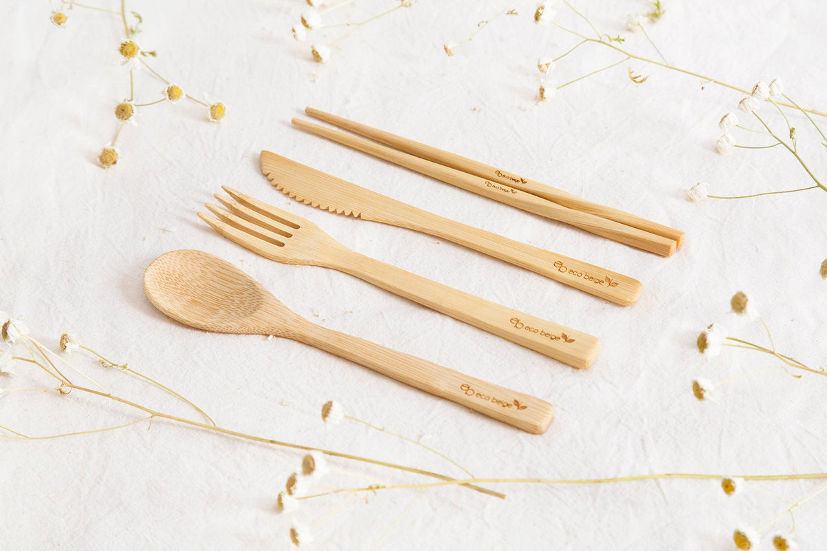 Couteau en bambou naturel