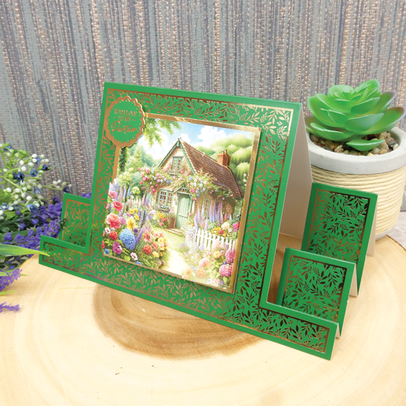 Foiled Pattern Stepper Cards - Square Centrepiece