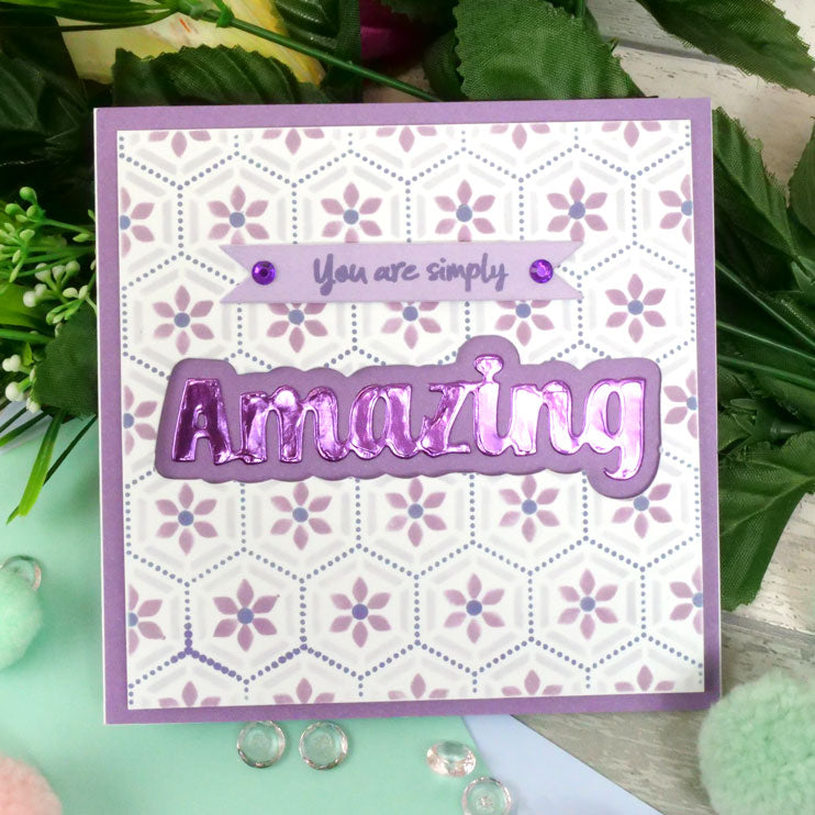 Pour l'amour des masques - Carrelage floral en nid d'abeille en couches