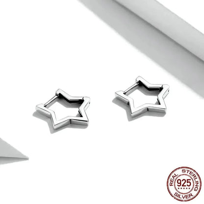 Boucles d'oreilles étoiles en argent sterling 925 - Boucles d'oreoreilles minimalistes en forme d'étoile pour femme - Bijoux de mode SCE1136