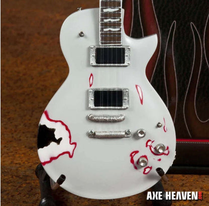 Réplique de la mini-guitare James Hetfield Grey Truckster