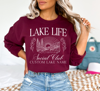 Sweat-shirt ras du cou unisexe Lake Life Social Club | Vêtements pour le lac | Vêtements de camping