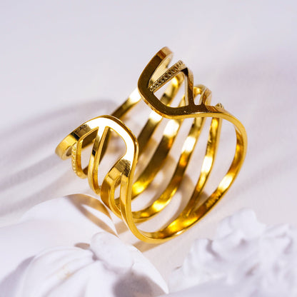 ODESA: Multi Stacked Twisted Layers Textured Ring