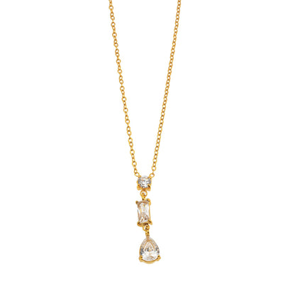 Style ROCHINA Or : Un collier à pendentif avec trio de charms en oxyde de zirconium