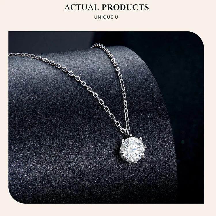 Collier pendentif éblouissant en argent sterling avec moissanite de 0,8 carat