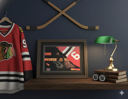 Bobby Hull Signed Chicago Blackhawks & Winnipeg Jets Photo