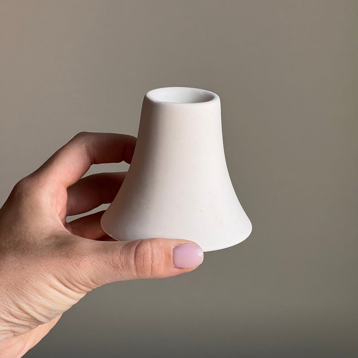 Bougeoir rond en jésonite : Décoration de table minimaliste