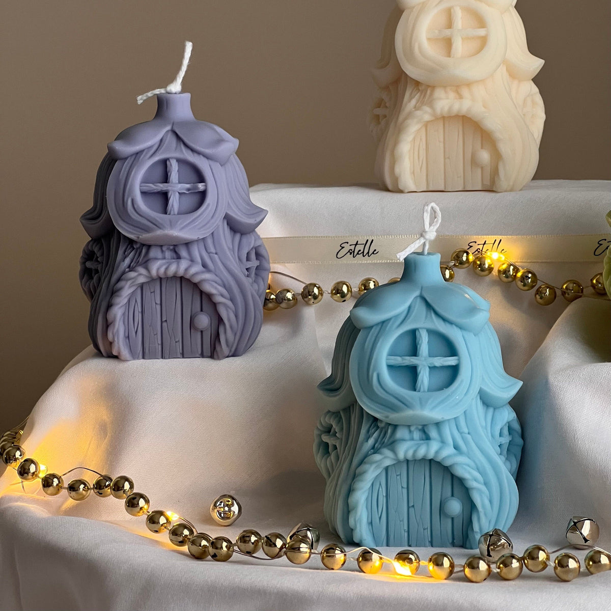 Christmas House Candle: Handmade Soy Wax Festive Decor