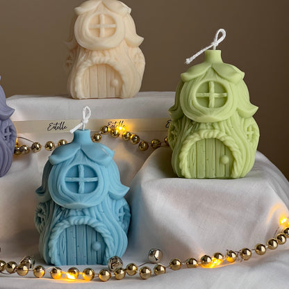 Christmas House Candle: Handmade Soy Wax Festive Decor