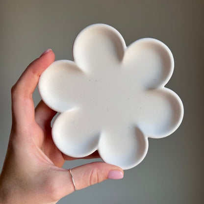 Flower Trinket Tray: Handmade Jesmonite Jewelry Dish, Scandi Decor