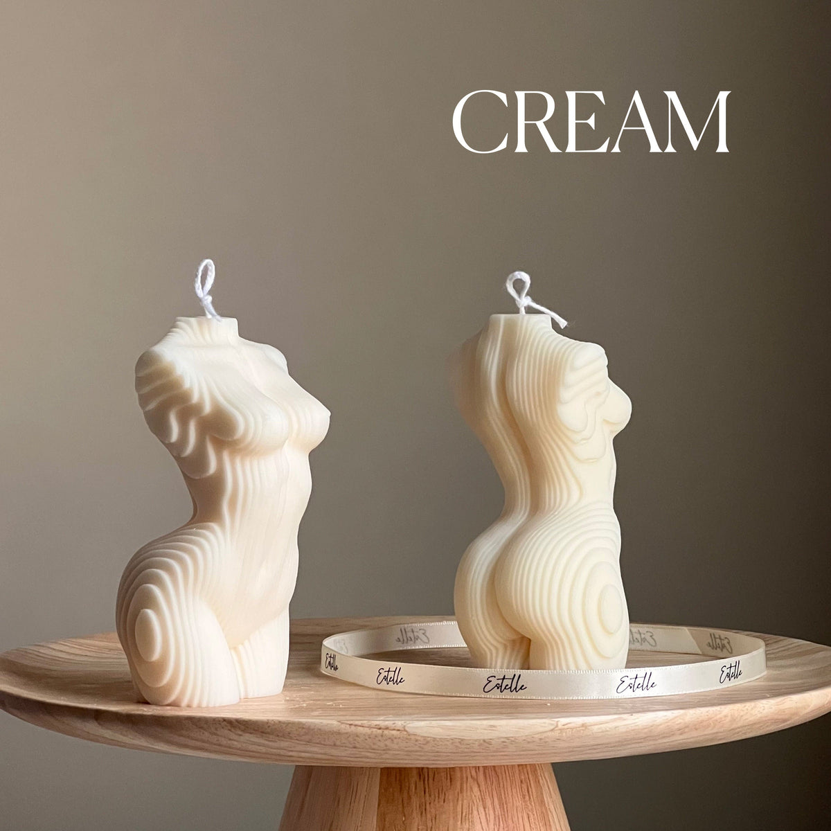 Bougie Géométrique Femme Torse : Sculpture Faite Main en Cire de Soja Végétalienne