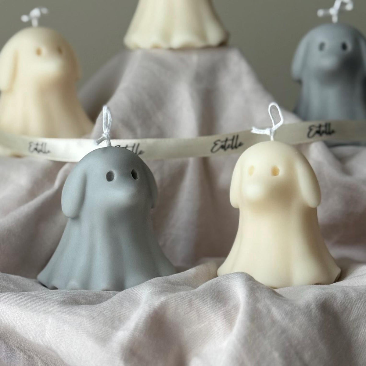 Bougie Chien Fantôme d'Halloween : Cadeau Animal en Cire de Soja Faite Main