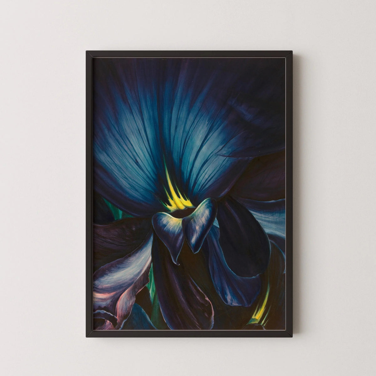 Leon Carrol - Dauphinelle Chinoise | Une Magnifique Peinture d'un Bleu Marine Intense en Superbe Impression Giclée (disponible encadrée à la main ou non encadrée)