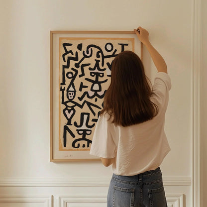 Paul Klee - Affiche de comédien | Art abstrait moderne beige neutre (disponible encadré à la main ou non encadré)