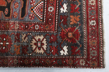 Persian Hamadan Rug | 4' 3" x 6' 8"