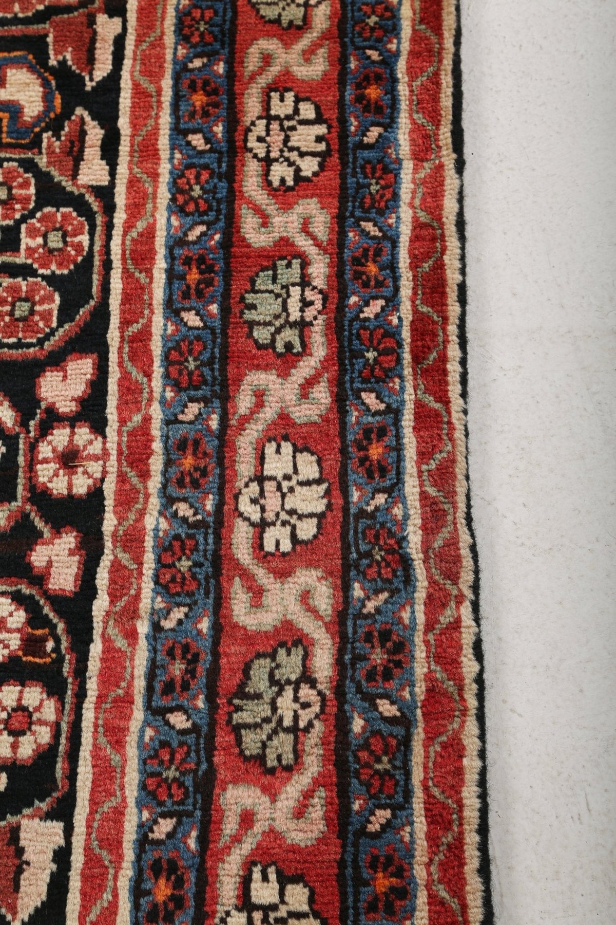 Persian Mahal Runner Rug | 3' 9" x 9' 3"