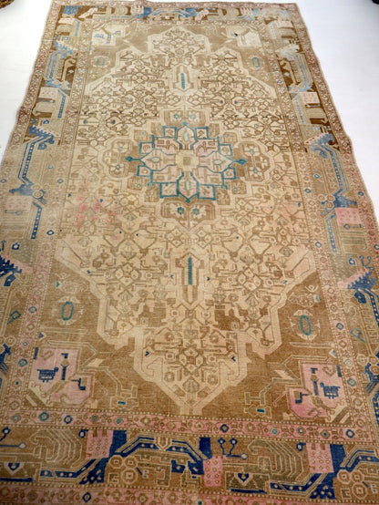 Persian Nahavand Rug | 5' 1” x 9' 4"