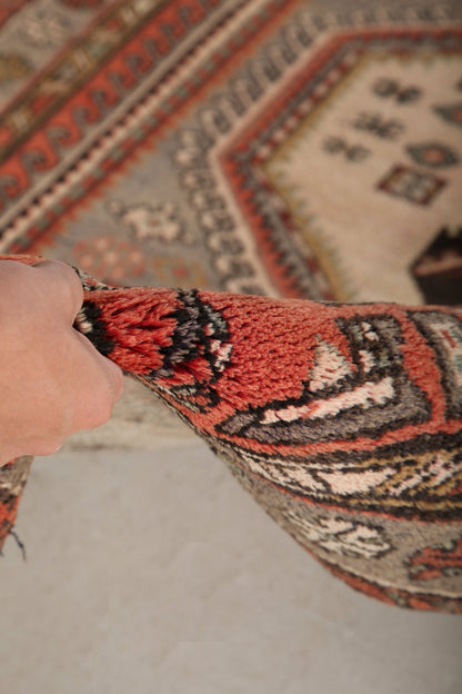 Persian Zanjan Rug | 4' 3" x 7' 10"