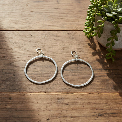 Boucles d'oreilles créoles en argent plaqué
