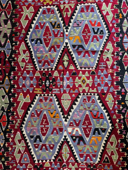 Turkish Uşak Eşme Kilim | 5' 11" x 10' 4"